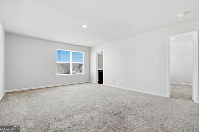 297 Seasons Valley, Pendergrass, GA 30567