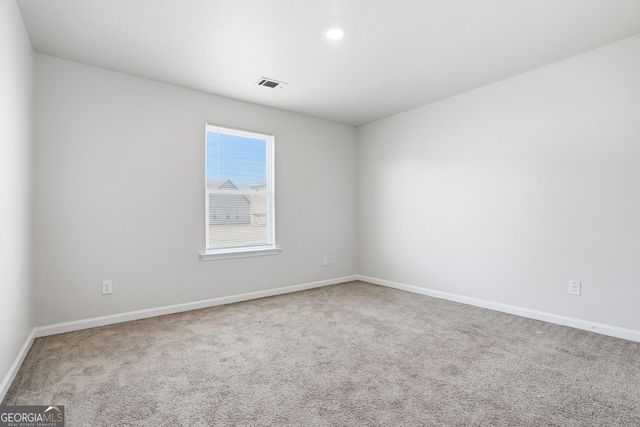 297 Seasons Valley, Pendergrass, GA 30567