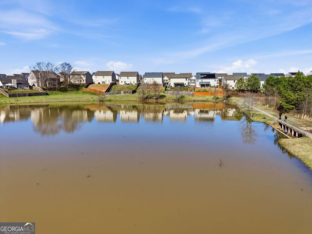 297 Seasons Valley, Pendergrass, GA 30567