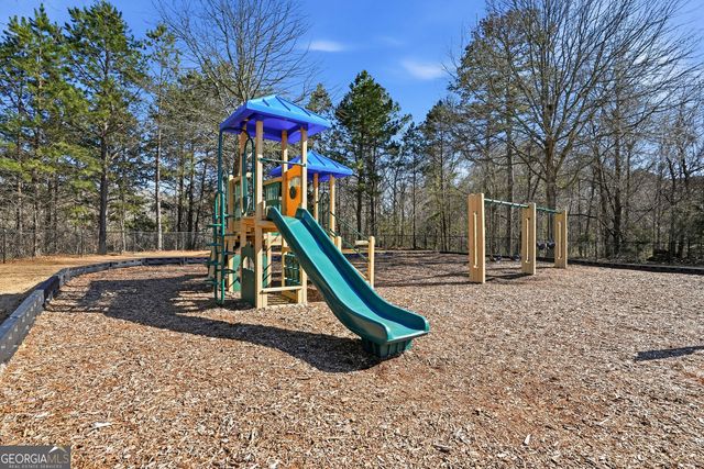 297 Seasons Valley, Pendergrass, GA 30567