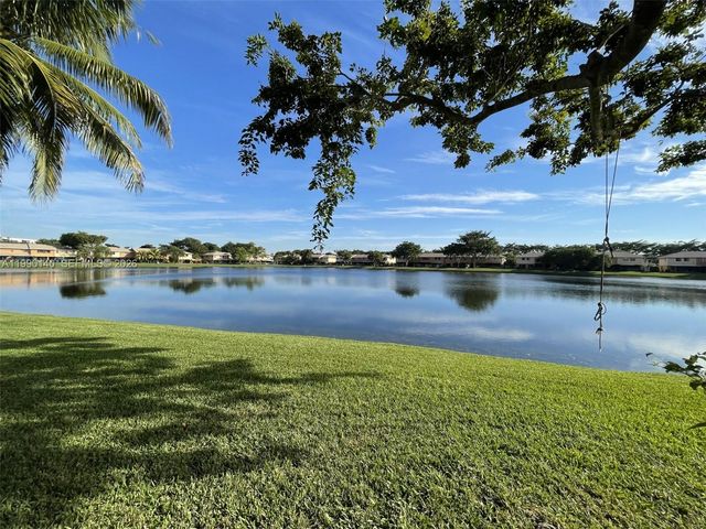 10508 NW 6th St 10508, Pembroke Pines, FL 33026