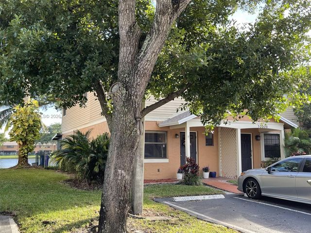 10508 NW 6th St 10508, Pembroke Pines, FL 33026
