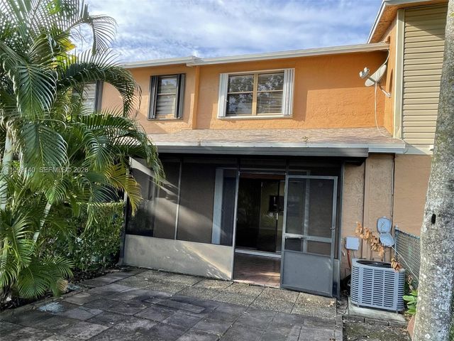 10508 NW 6th St 10508, Pembroke Pines, FL 33026