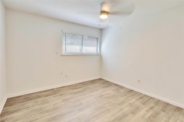 1701 Coronado Hills DR B, Austin, TX 78752