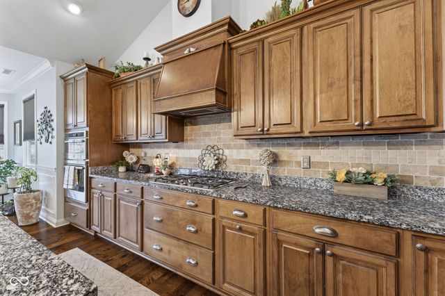 4295 Thompson Row, Greenwood, IN 46143