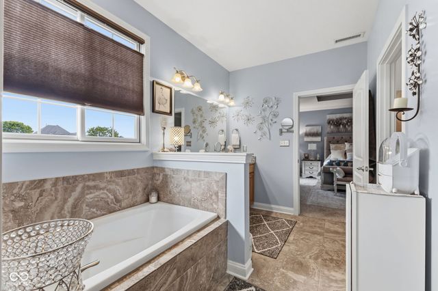 4295 Thompson Row, Greenwood, IN 46143