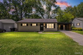 14 Lillian Drive, Belleville, IL 62226