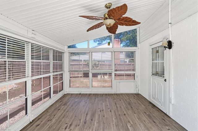 4000 Rumford LN, Virginia Beach, VA 23452