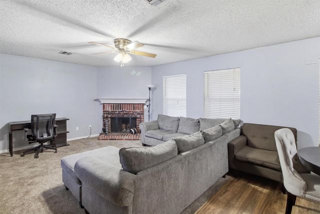 2955 Celian Drive, Grand Prairie, TX 75052