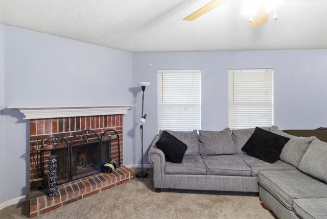 2955 Celian Drive, Grand Prairie, TX 75052