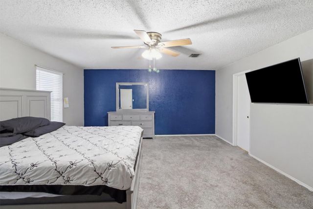 2955 Celian Drive, Grand Prairie, TX 75052