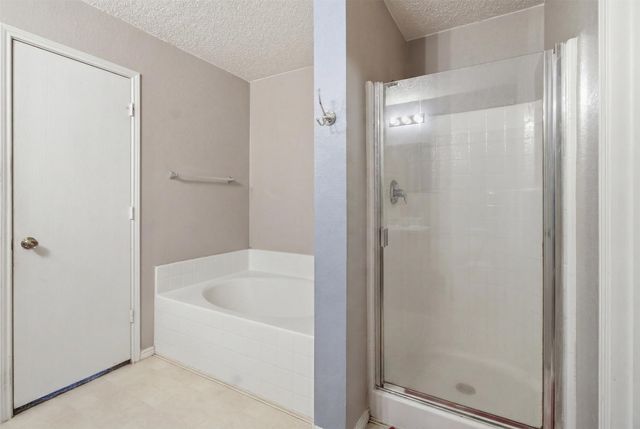 2955 Celian Drive, Grand Prairie, TX 75052