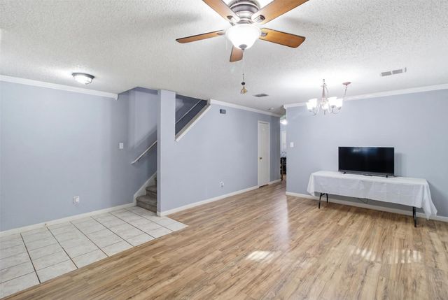 2955 Celian Drive, Grand Prairie, TX 75052