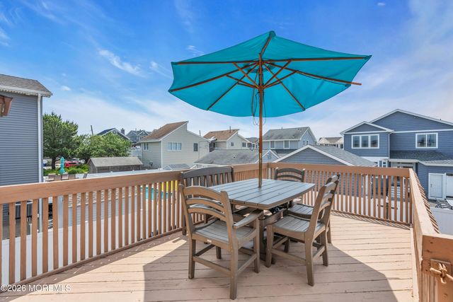 8 President Avenue unit 1, Lavallette, NJ 08735