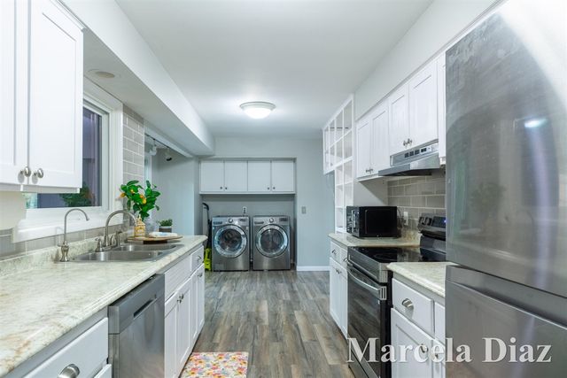 3431 Tricklewood Drive, Grand Rapids, MI 49546
