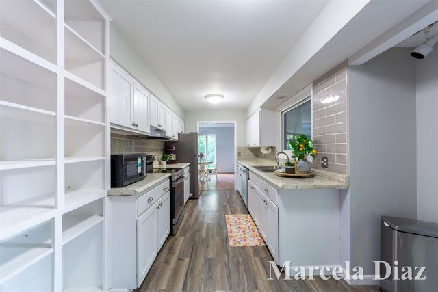 3431 Tricklewood Drive, Grand Rapids, MI 49546