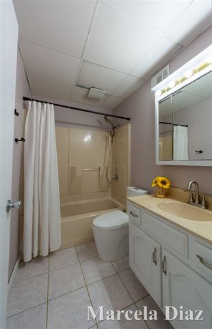 3431 Tricklewood Drive, Grand Rapids, MI 49546