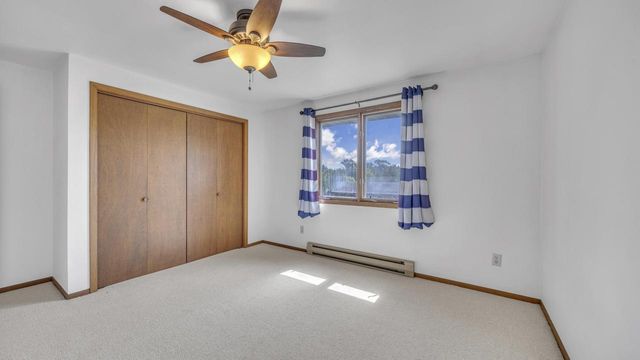 215 S 11 STREET, Oostburg, WI 53070