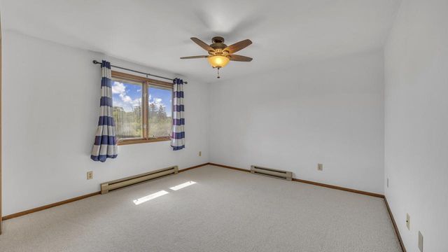 215 S 11 STREET, Oostburg, WI 53070
