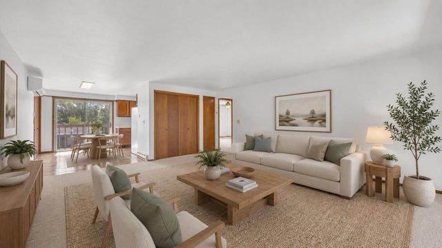 215 S 11 STREET, Oostburg, WI 53070
