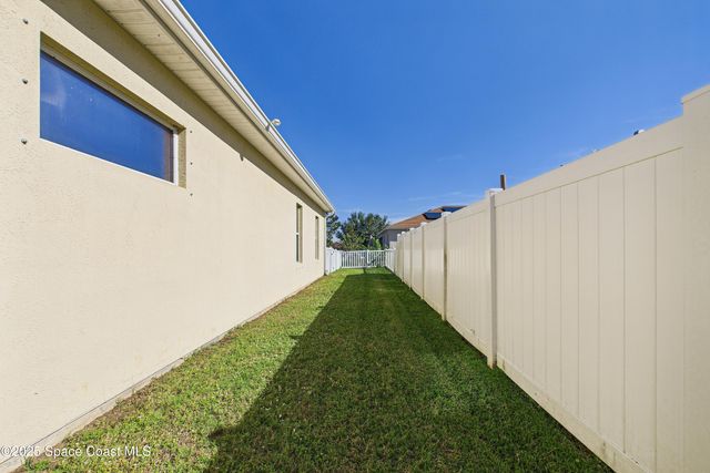 1971 Bridgeport Circle, Rockledge, FL 32955