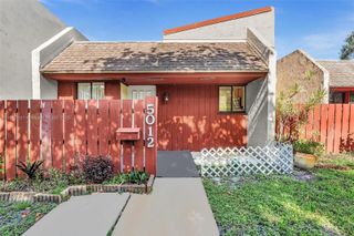 5012 SW 40 AV 5012, Fort Lauderdale, FL 33312