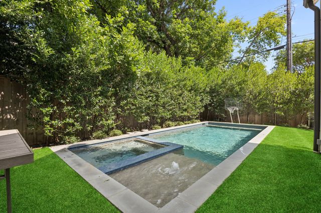 4437 Grassmere Lane, University Park, TX 75205
