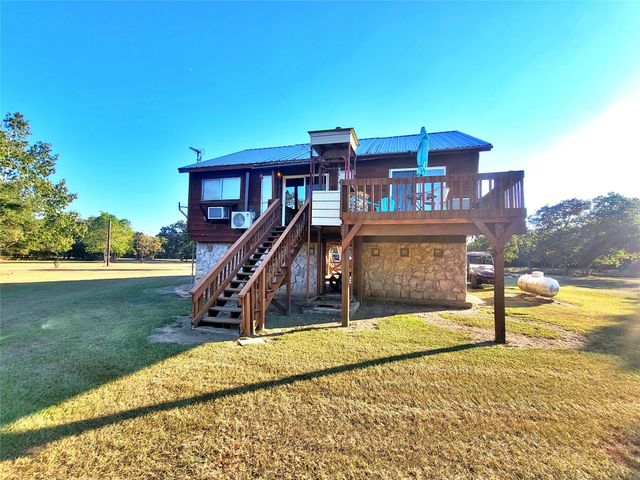 1085 Reeves Road, Garwood, TX 77442