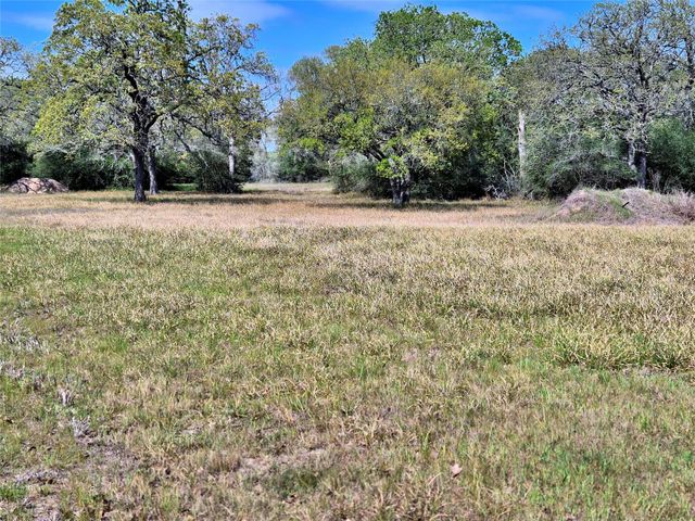 1085 Reeves Road, Garwood, TX 77442