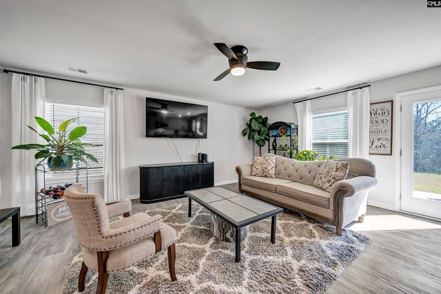 281 Carrington Drive, Lugoff, SC 29078