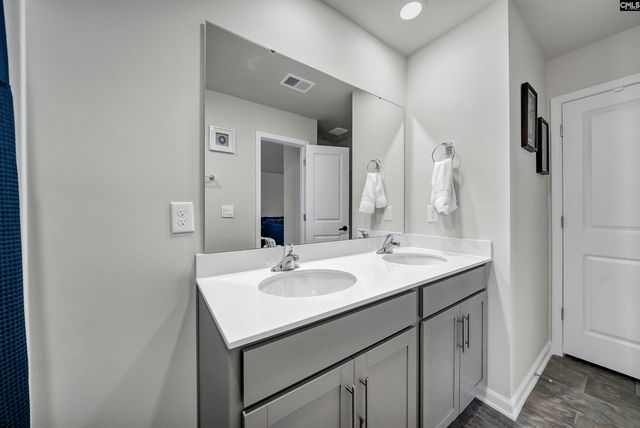 281 Carrington Drive, Lugoff, SC 29078