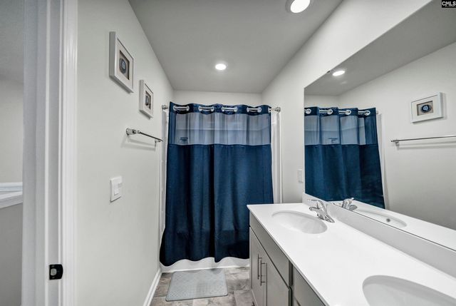 281 Carrington Drive, Lugoff, SC 29078