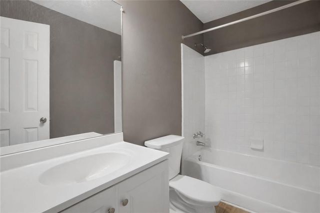 3843 Woodridge Way, Tucker, GA 30084