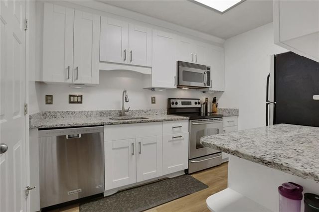 3843 Woodridge Way, Tucker, GA 30084