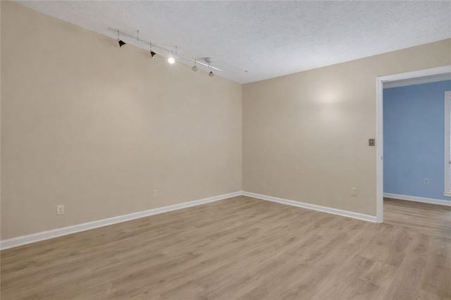 3843 Woodridge Way, Tucker, GA 30084