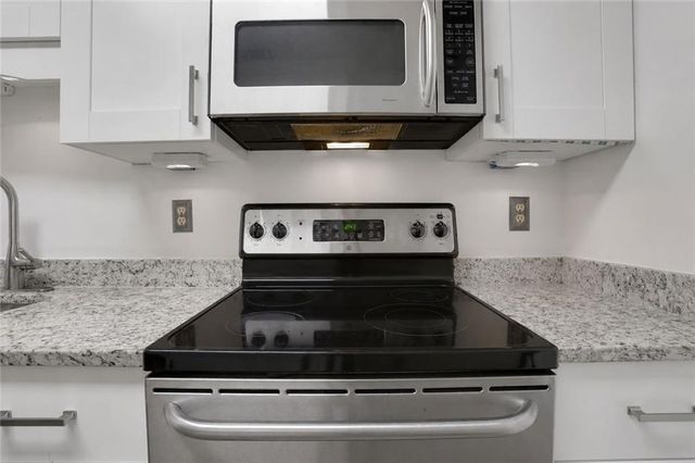 3843 Woodridge Way, Tucker, GA 30084