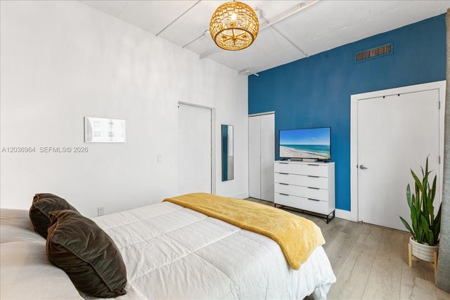 1700 Meridian Avenue 203, Miami Beach, FL 33139
