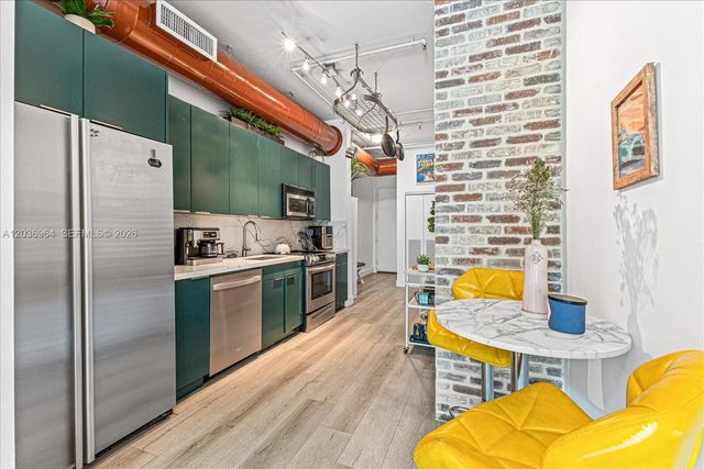 1700 Meridian Avenue 203, Miami Beach, FL 33139