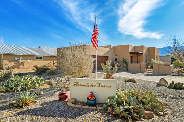 604 Avenida Los Suenos, Bernalillo, NM 87004