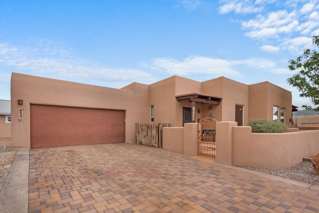 604 Avenida Los Suenos, Bernalillo, NM 87004