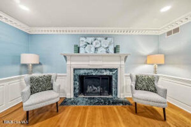 52 Dogwood Acres Drive, Chapel Hill, NC 27516