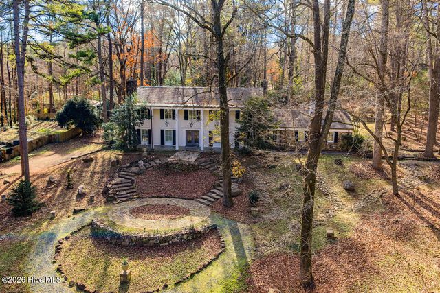 52 Dogwood Acres Drive, Chapel Hill, NC 27516