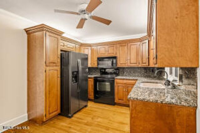 52 Dogwood Acres Drive, Chapel Hill, NC 27516