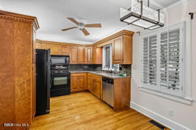 52 Dogwood Acres Drive, Chapel Hill, NC 27516