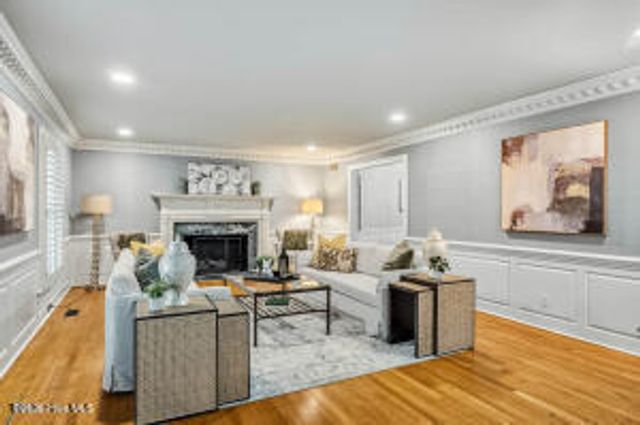 52 Dogwood Acres Drive, Chapel Hill, NC 27516