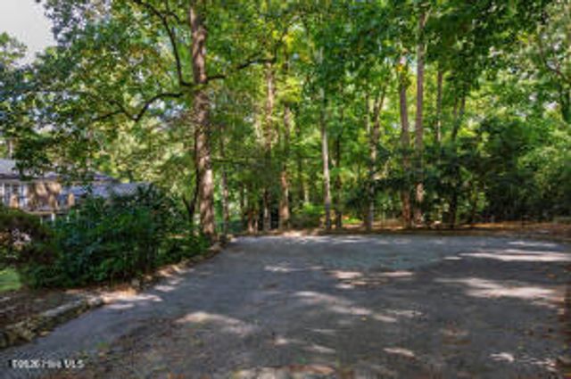 52 Dogwood Acres Drive, Chapel Hill, NC 27516