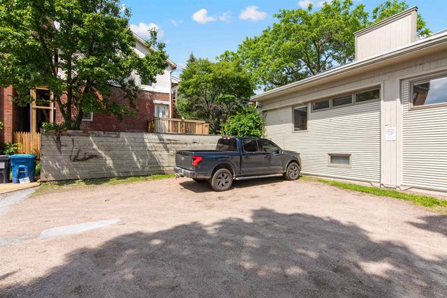 89 College St Unit A-2, Burlington, VT 05401