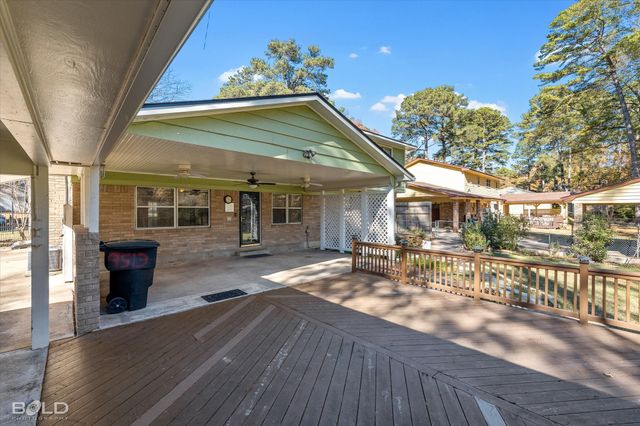 9513 Pitch Pine Drive, Shreveport, LA 71118