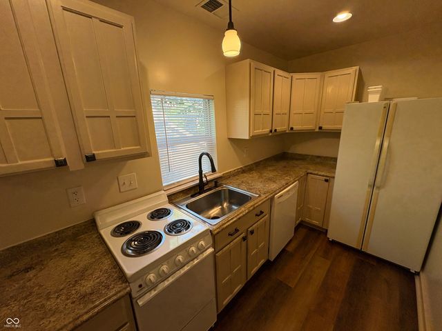 3043 N Pennsylvania Street, Indianapolis, IN 46205