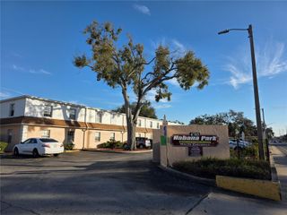 4724 MICHAEL COURT 121, Tampa, FL 33614